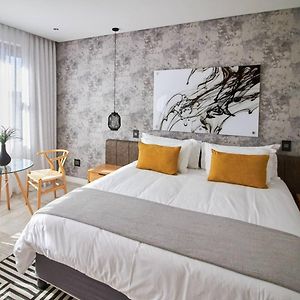 Central Beach Villas