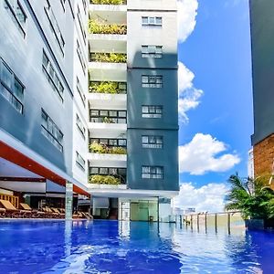 Poulo Wai Hotel & Apartment